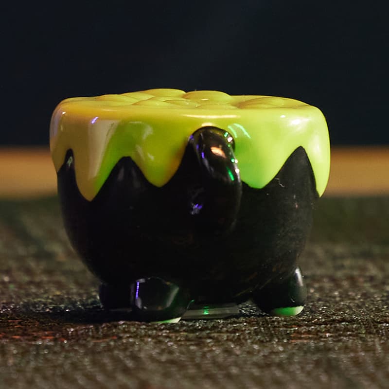 Cracker Barrel Cauldron Mini Pepper Shaker