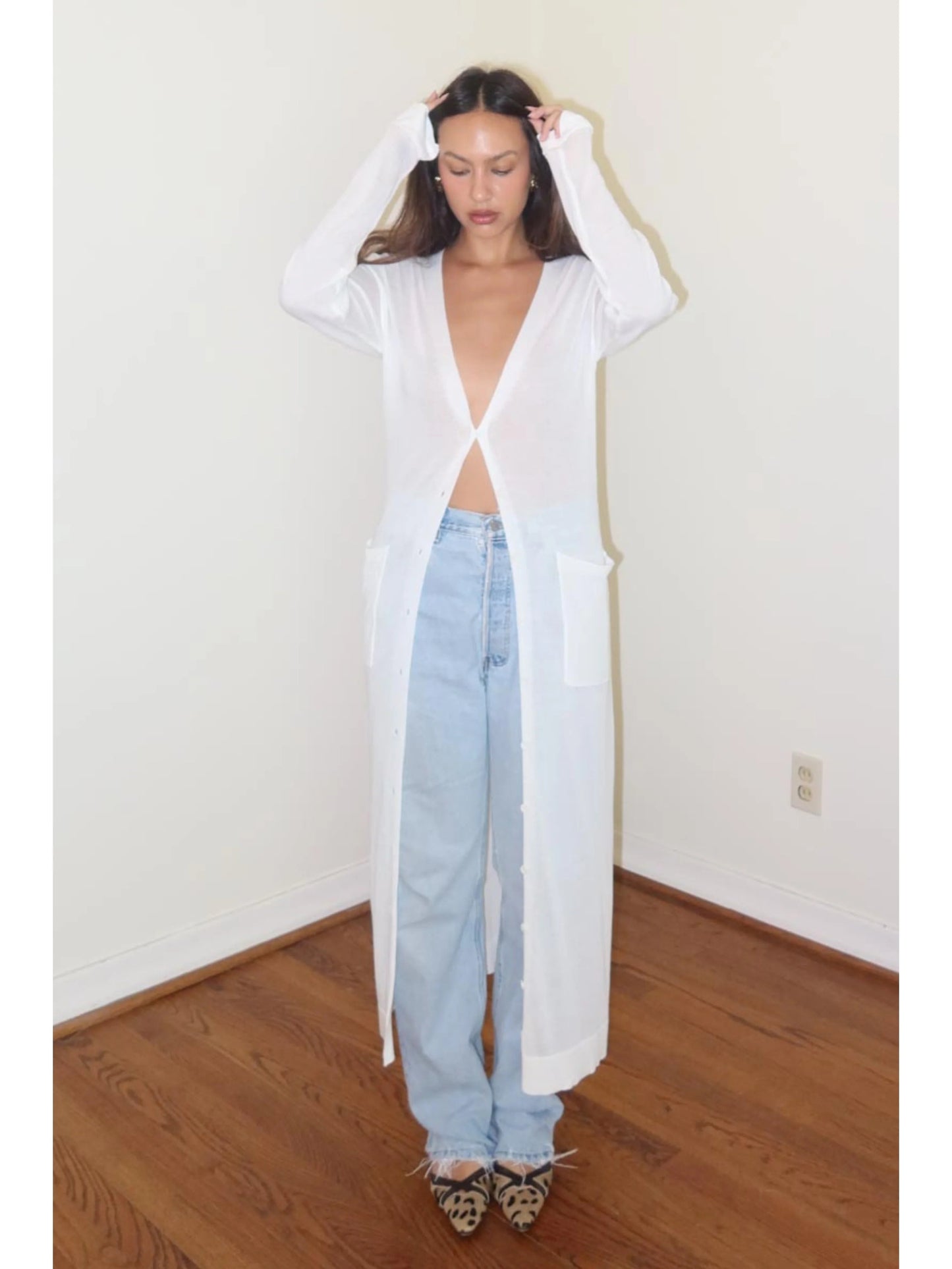 Ruby & Jenna Women's Cardigan Throw