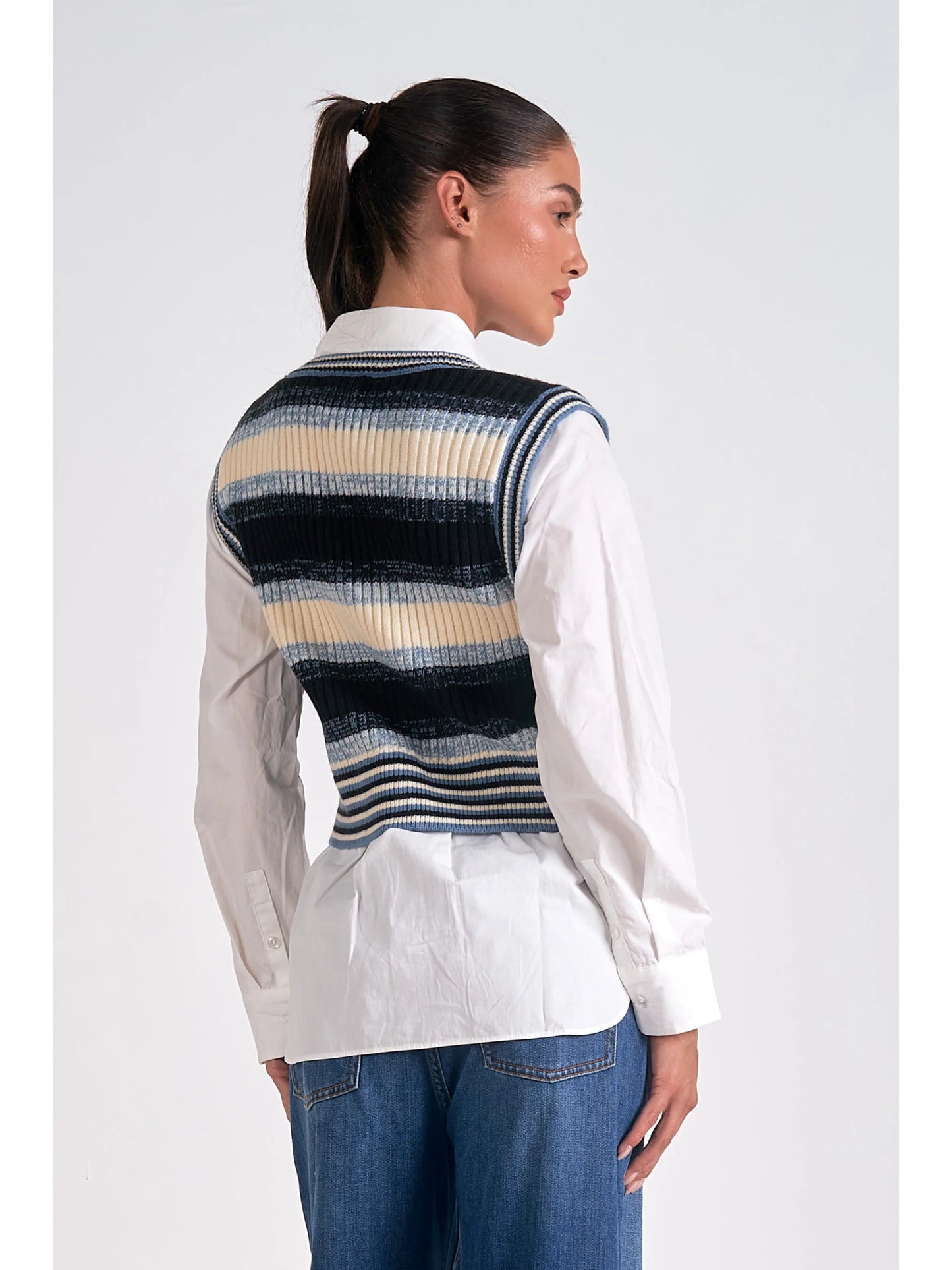 Ruby & Jenna Women's Crop Sweater Vest