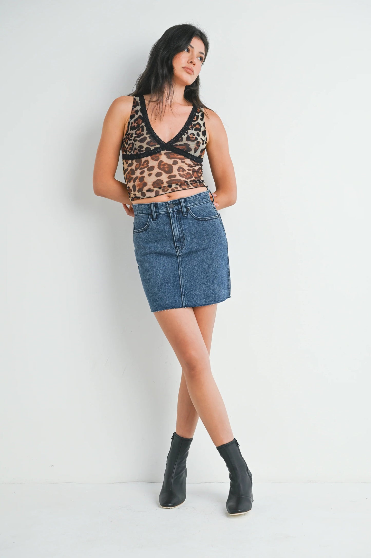 Ruby & Jenna Women's Just Black - Retro Mini Skirt