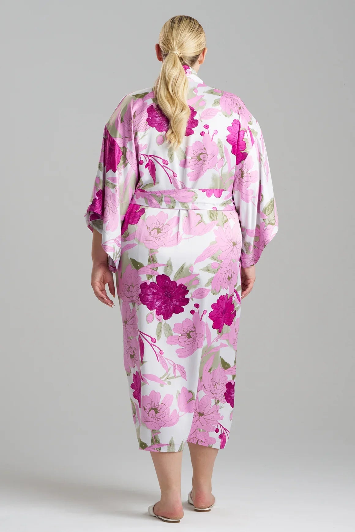 NATORI Peony Blossom Kimono Robe