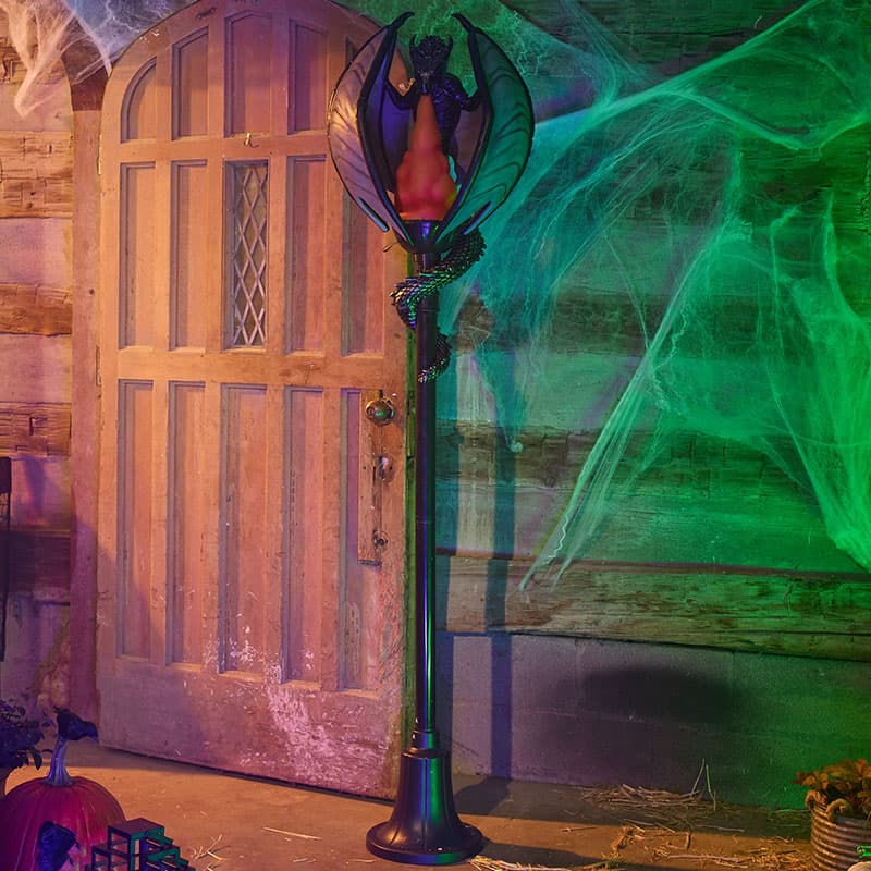 Cracker Barrel Dragon Lamp Post