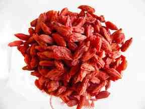 Sun Organic Farm Organic Goji Berries