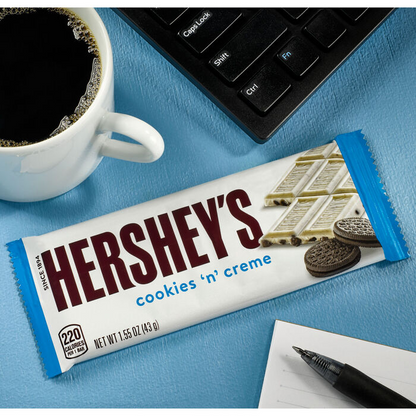 HERSHEY'S Cookies 'n' Creme Candy Bars, 1.55 oz (36 Count)