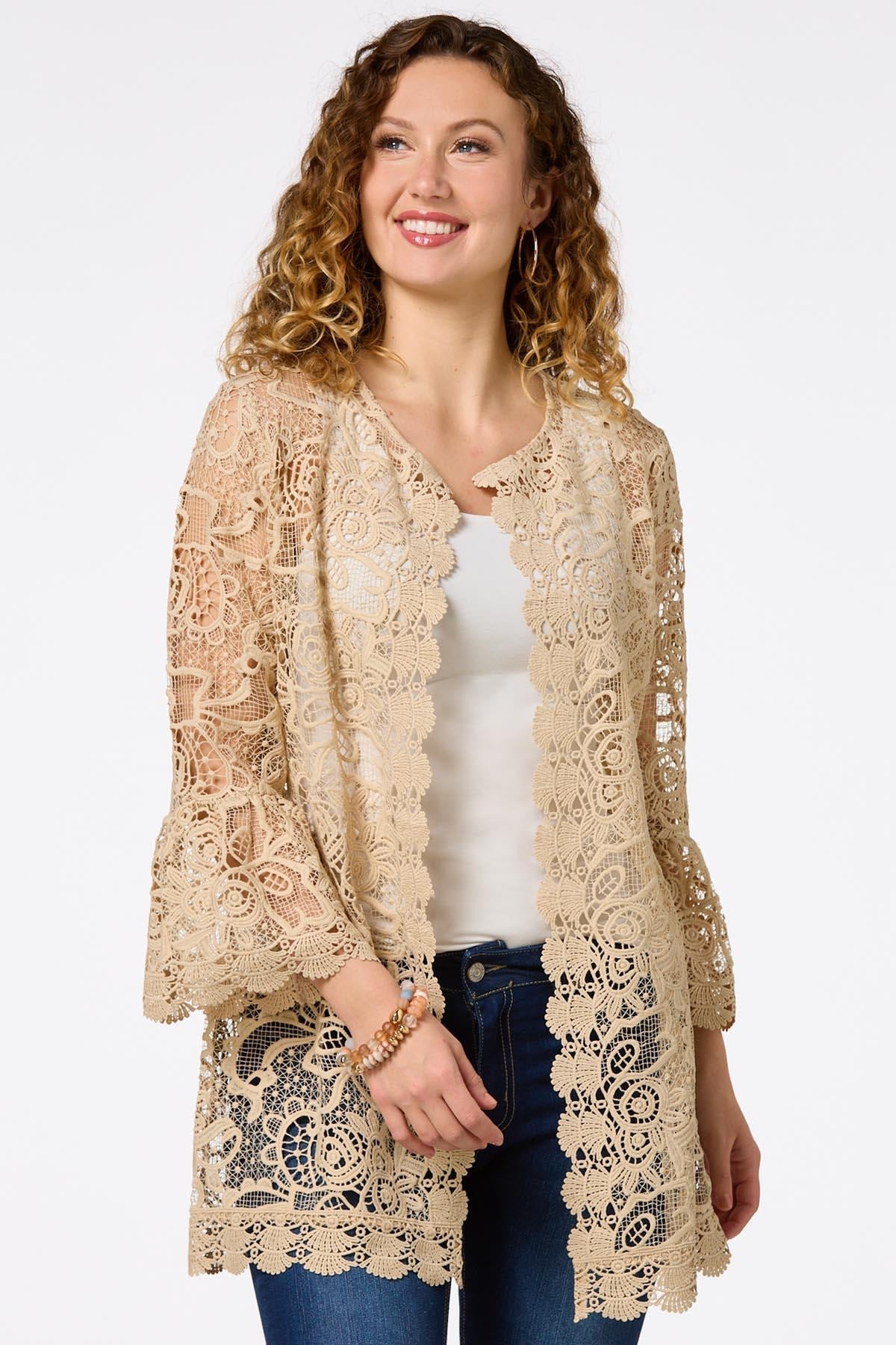 Cato Fashions Women's Lace Flounced Sleeve Topper