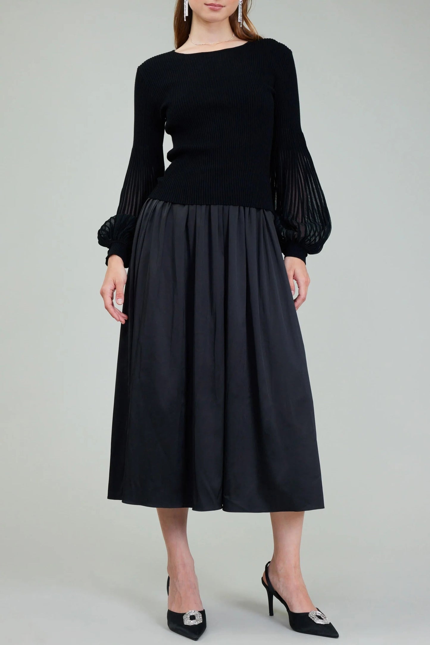 Ruby & Jenna Women's Round Neck Sweater Dress Set