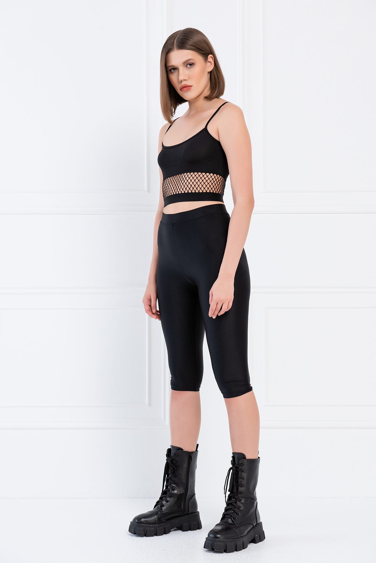 Kikiriki Women's Black Mesh-Insert Cropped Cami