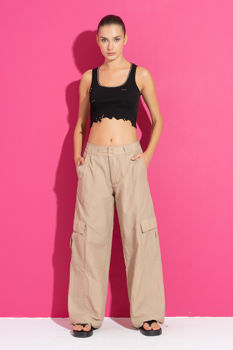 Kikiriki Women's Beige Cargo Pants