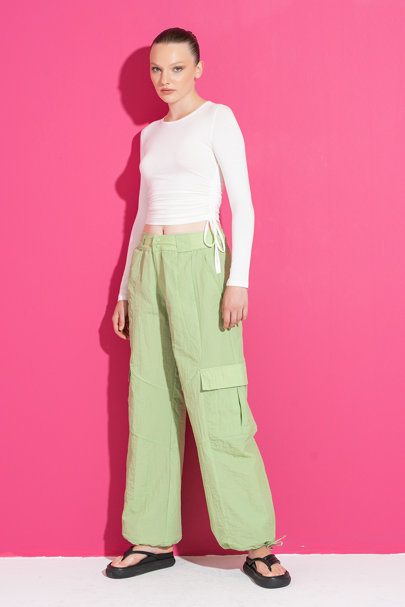 Kikiriki Women's Green Cargo Pants