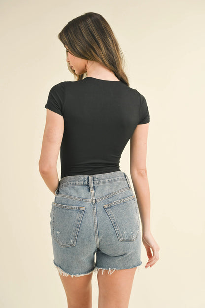 Ruby & Jenna Women's Short Sleeve Bodysuit