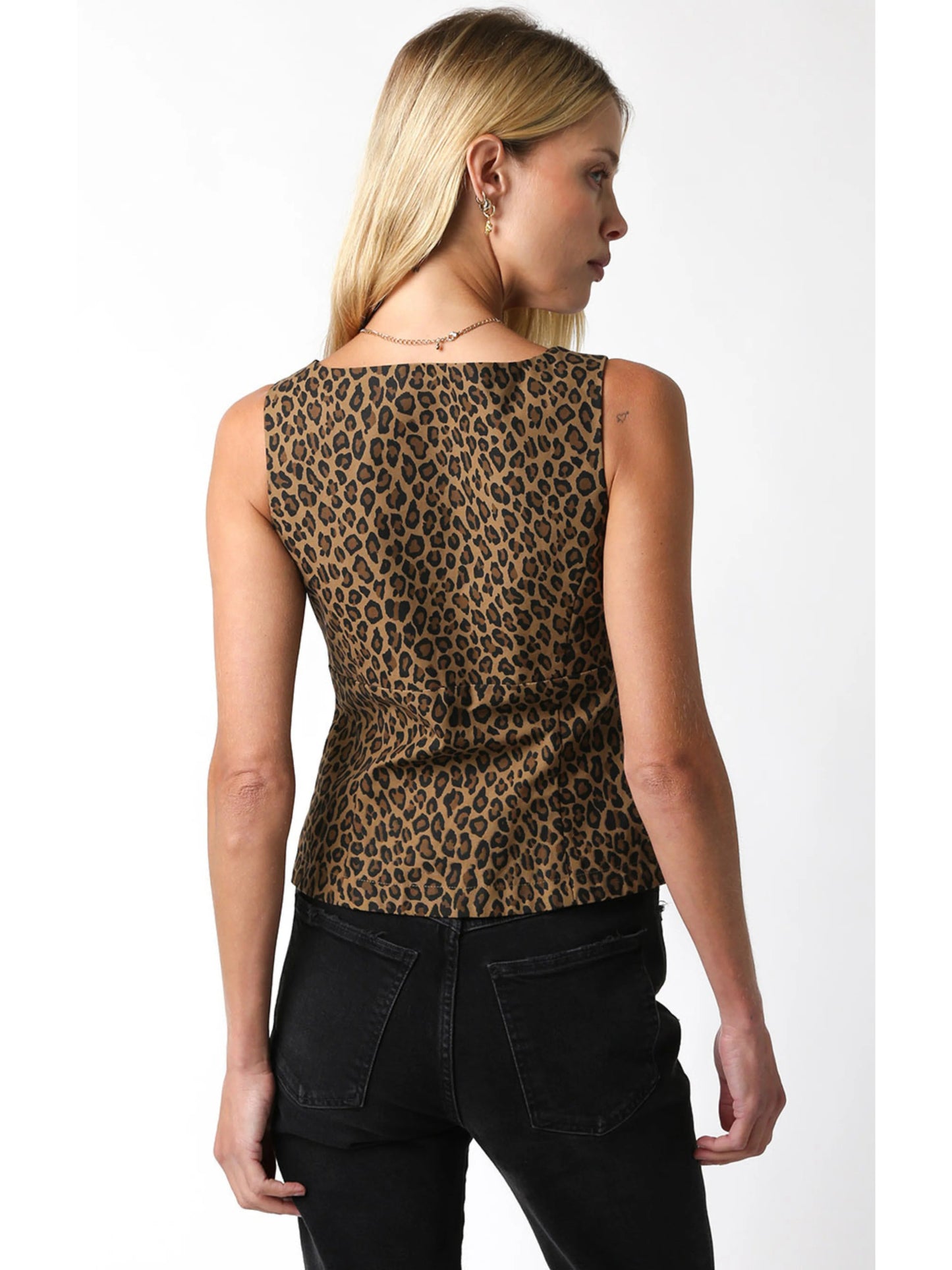 Ruby & Jenna Women's Sleeveless Zip Up Top