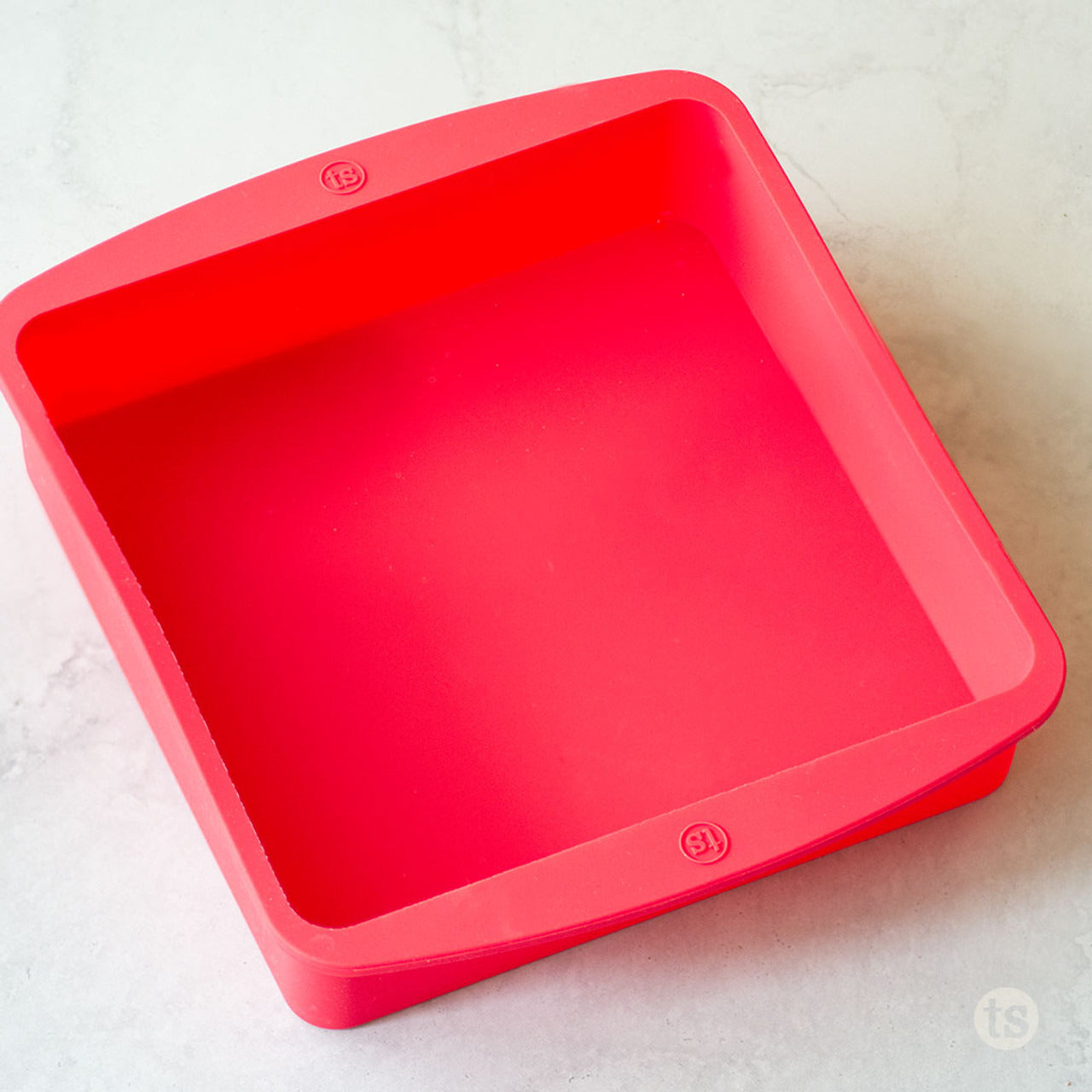 Tastefully Simple Silicone Square Baking Pan