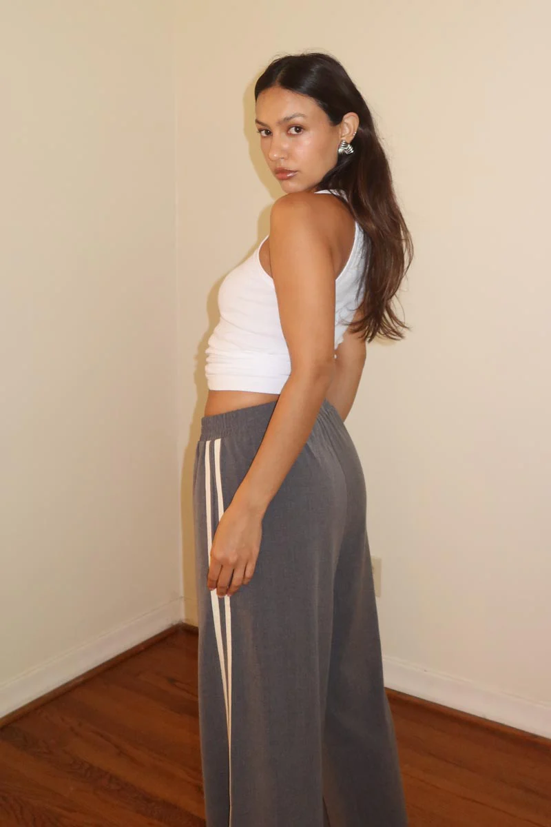 Ruby & Jenna Women's Wide Straight Leg Pant