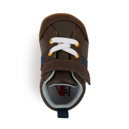 See Kai Run Boy's Connor Mini (First Walker) Brown
