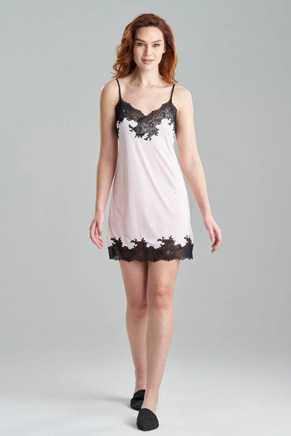 NATORI Enchant Lace Trim Chemise 3