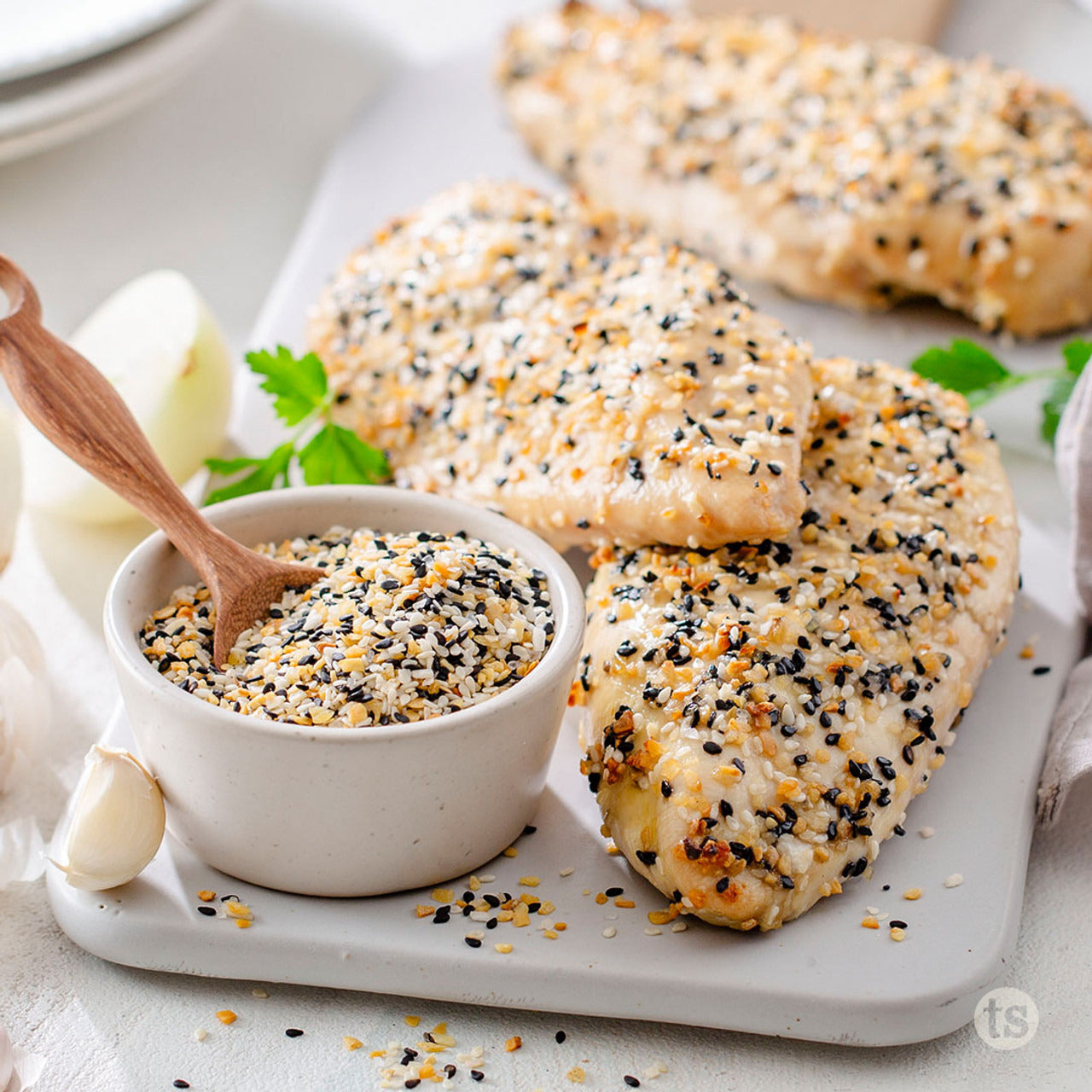 Tastefully Simple Everything Bagel Seasoning