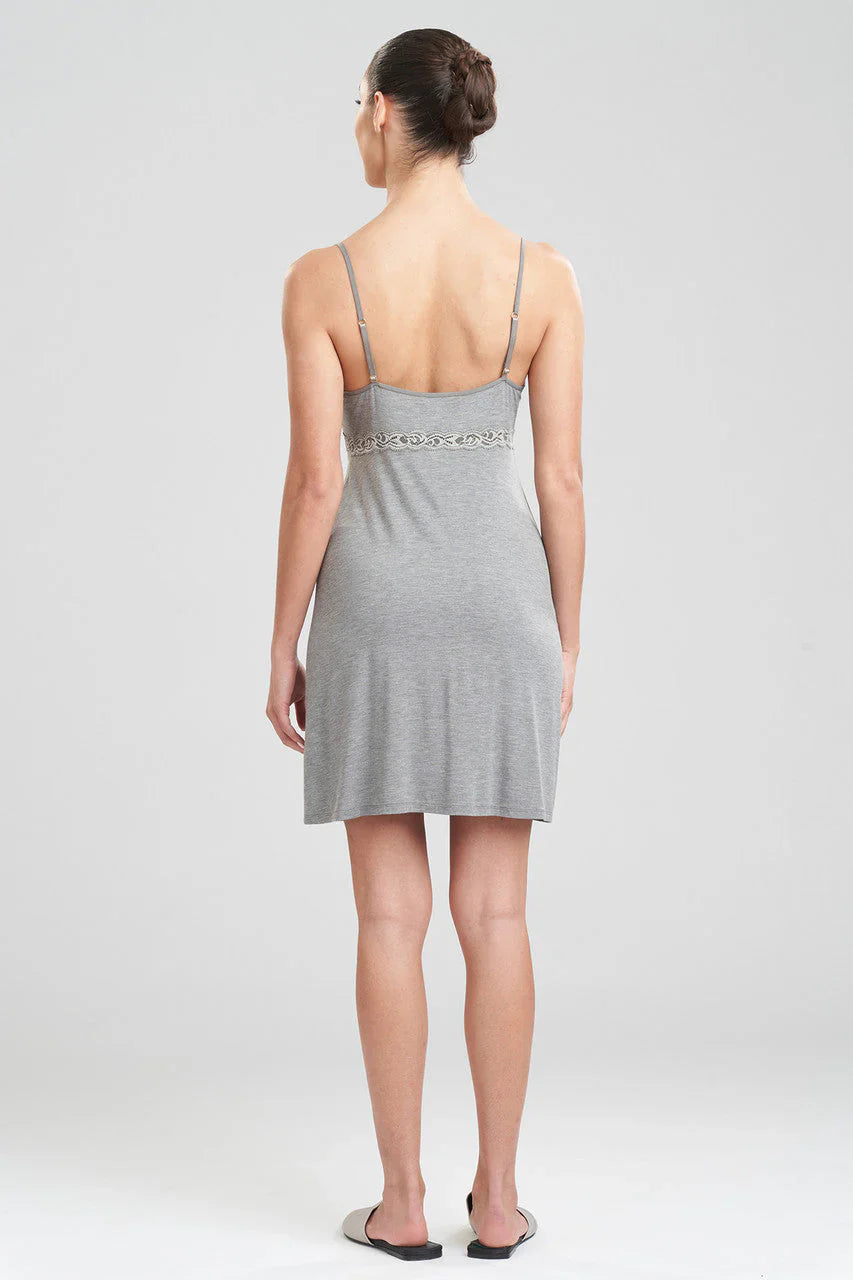 NATORI Feathers Essentials Lace Chemise