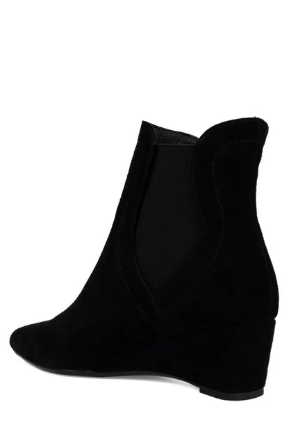 Natori Gaisha-Su Suede Wedge Bootie - Black