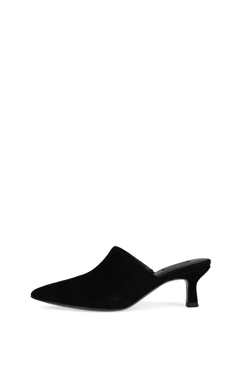 Natori Ine Suede Mule Heel - Black