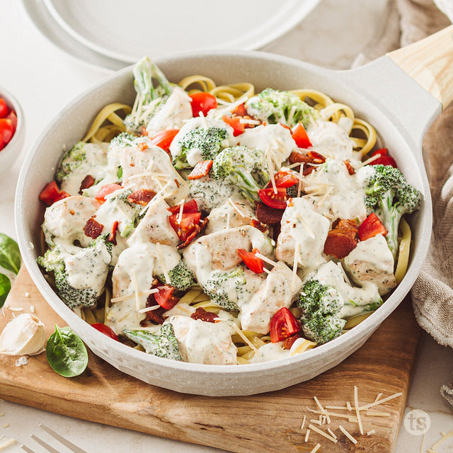 Tastefully Simple ONE Pan Chicken & Broccoli Fettuccine Mix