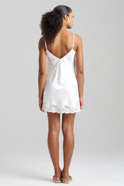 NATORI Peony Glamour Chemise