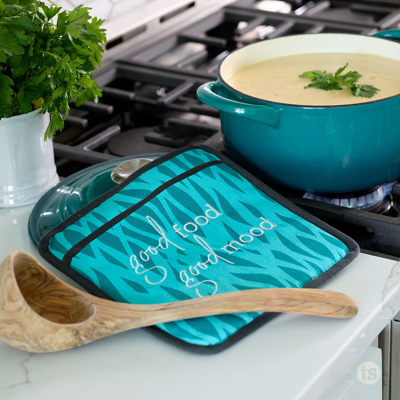 Tastefully Simple Pot Holder Set of 2