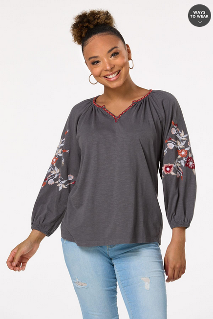 Cato Fashions Women's Fall Floral Embroidered Top