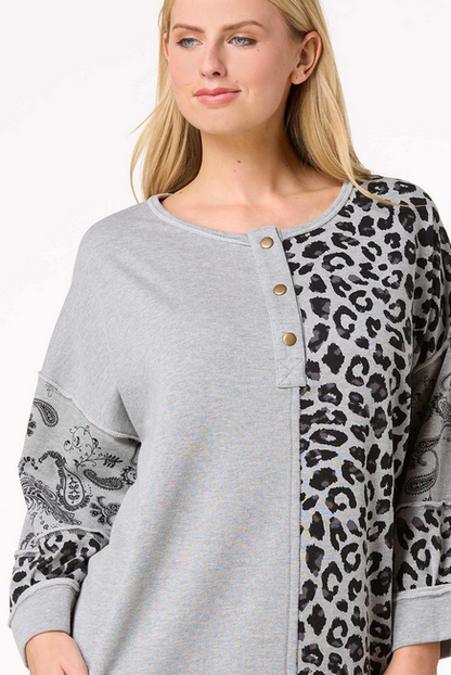 Cato Fashions Women's Plus Size Leopard Paisley Panel Sweatshirt