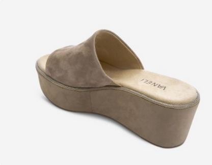 Marmi Shoes Women's Vaneli Hero - Truffle Suede