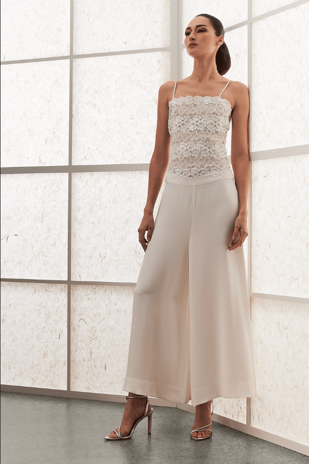 NATORI Rose Parfait Allover Lace Cami - warm white