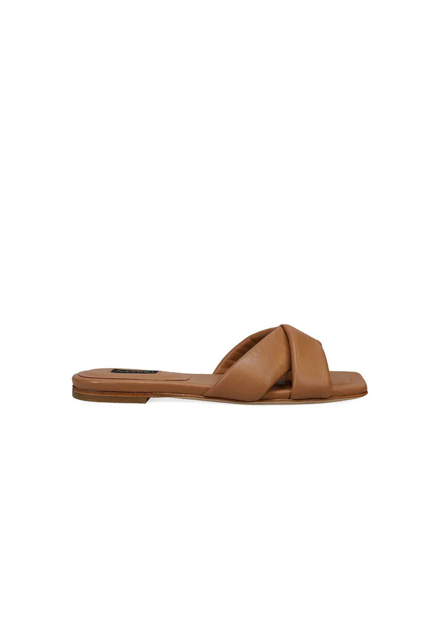 Natori Vitta Nappa Leather Slide Sandals - doe
