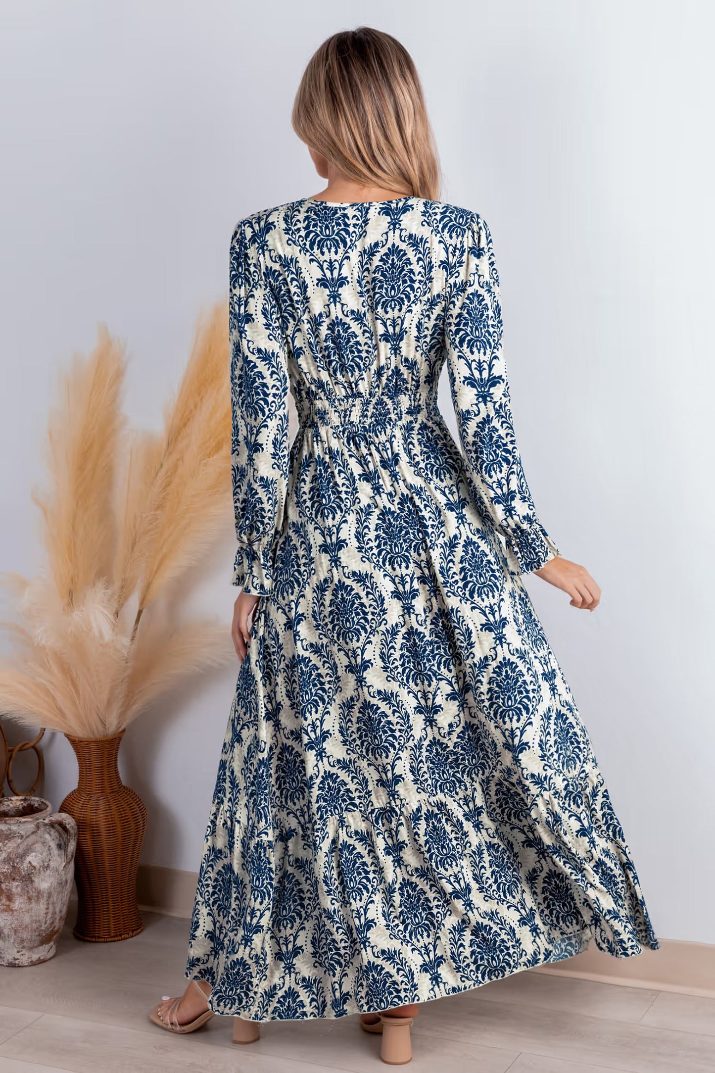 Cupshe Damask Long Sleeve V-Neck Maxi Dress