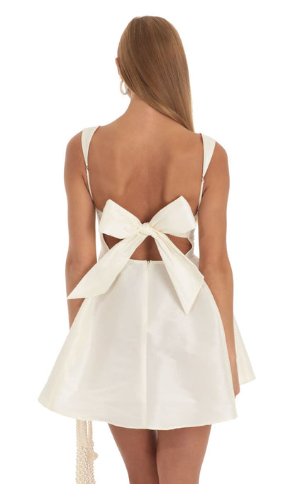 Lucy In The Sky Fit and Flare Dress in Ivory