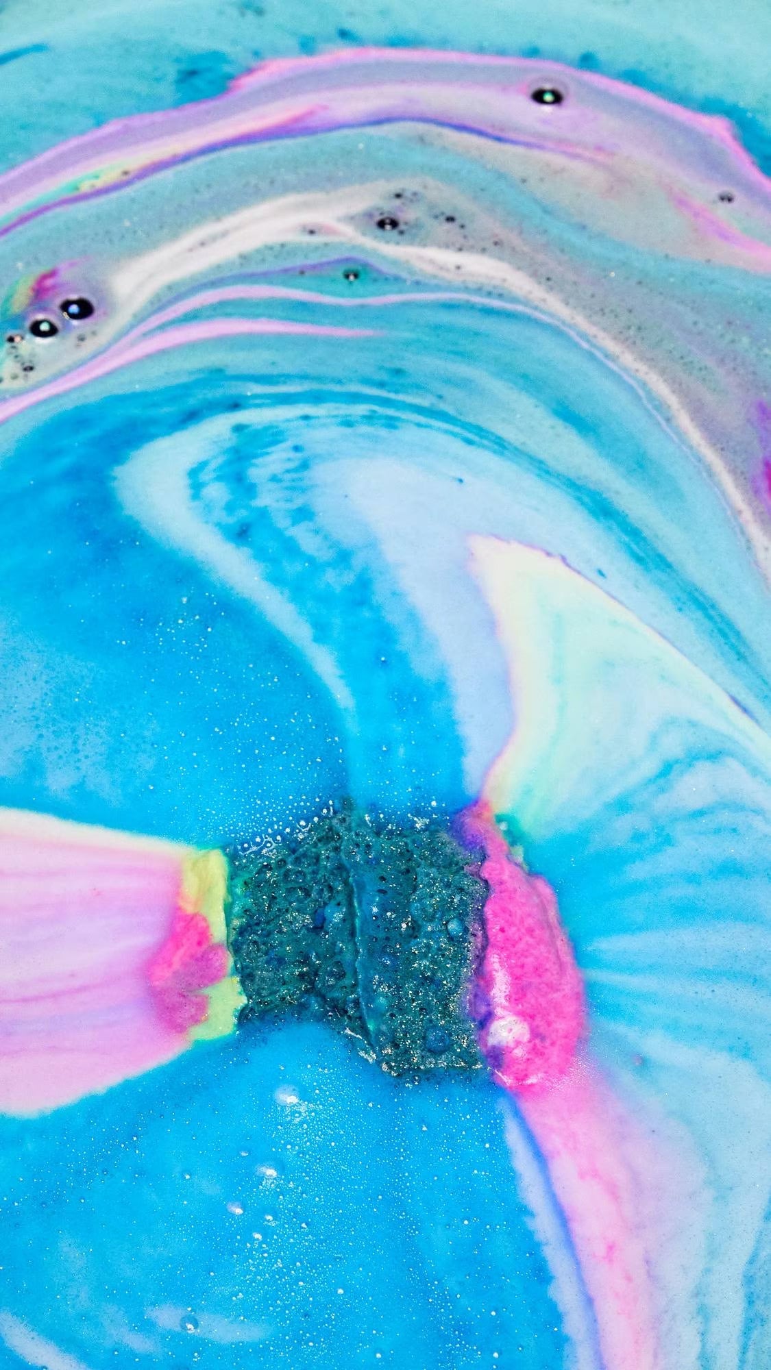 Lush Giant Intergalactic Bath Bomb