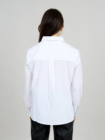 Ruby & Jenna Women's Straight Fit Button Down