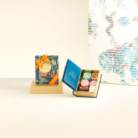 Venchi Rome Mini Book with Assorted Milk Chocolates 4.40 oz